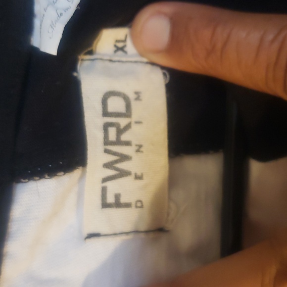 Forward Denim - Picture 2 of 3